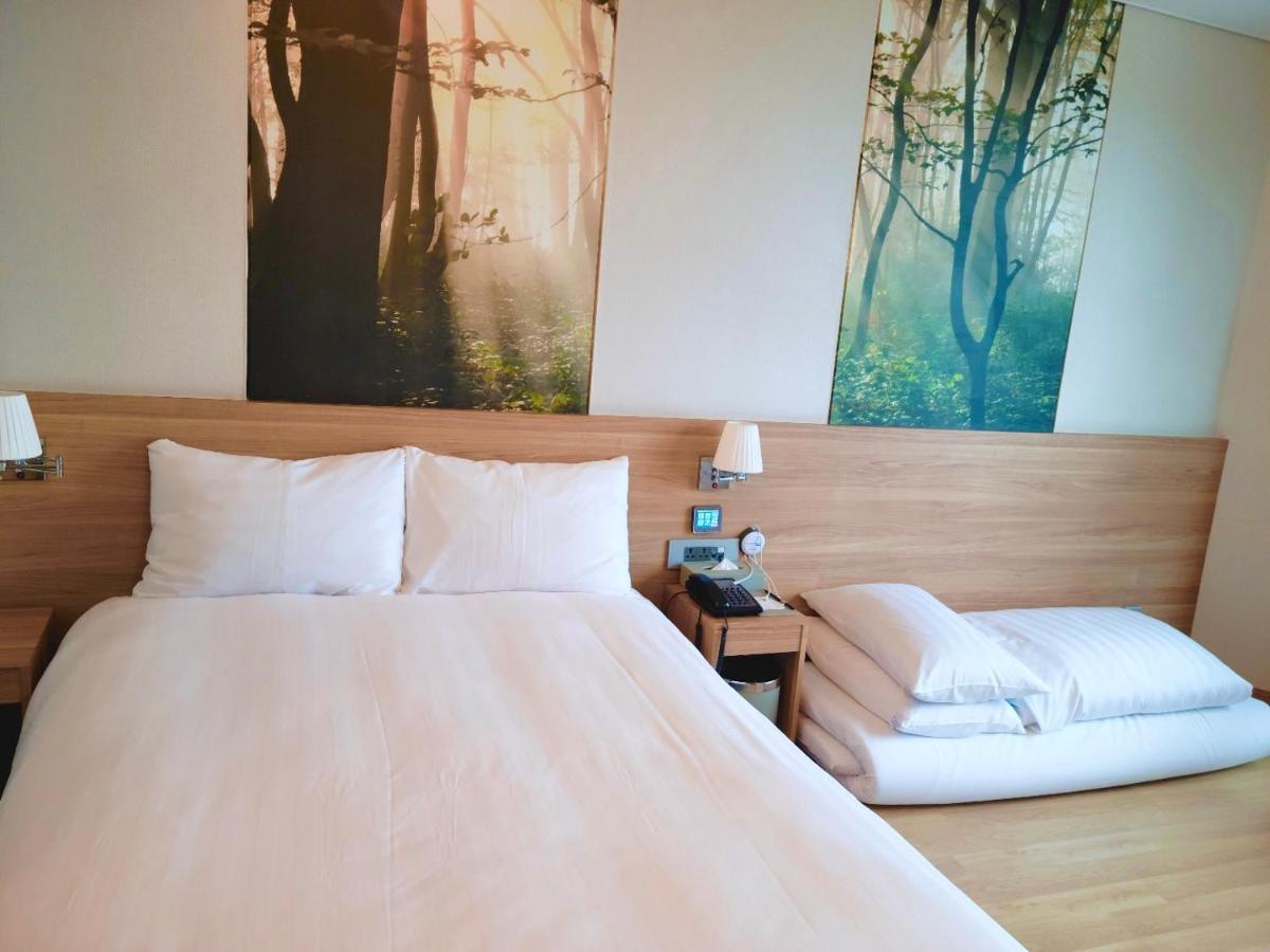 Utop Ubless Hotel Jeju Extérieur photo