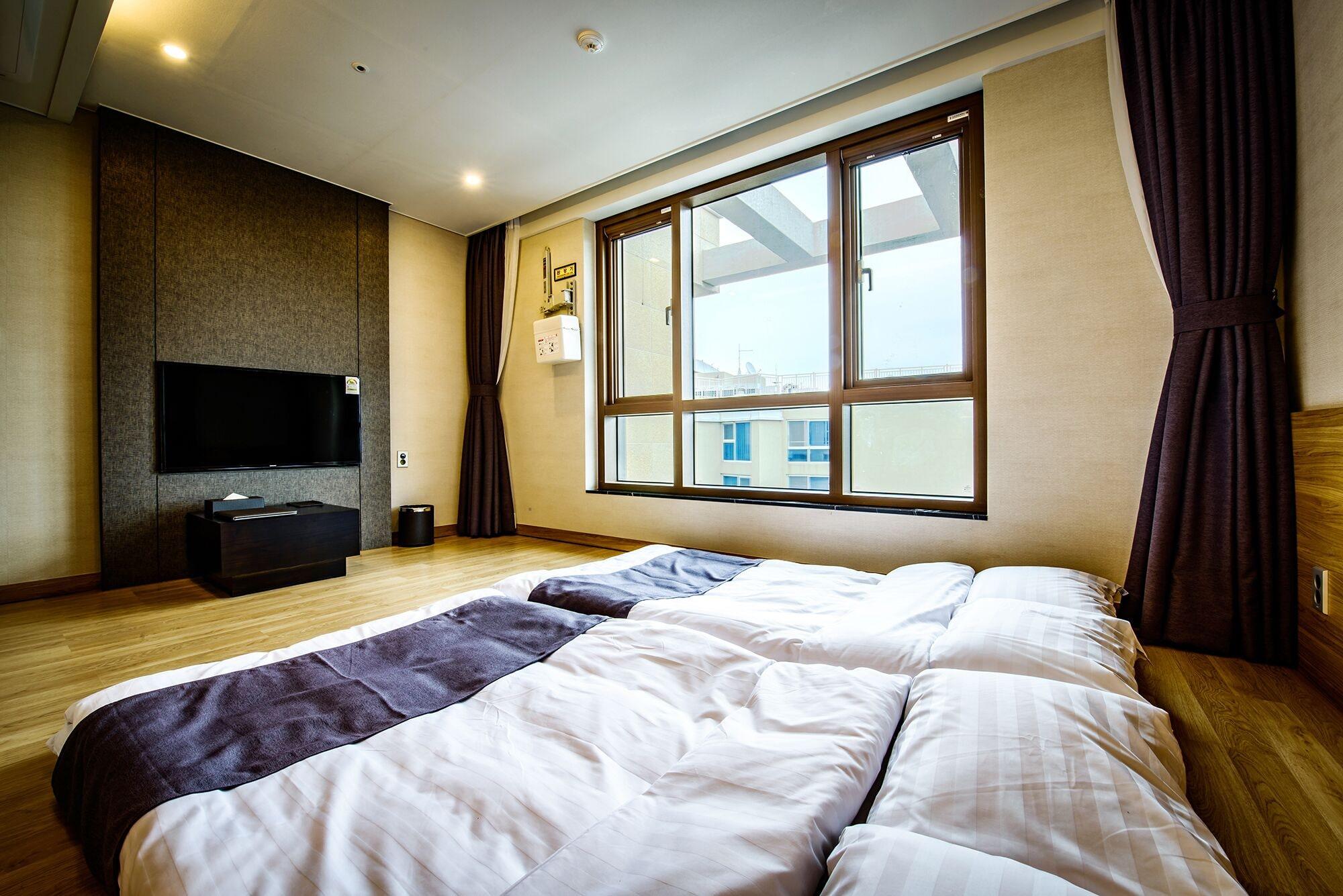 Utop Ubless Hotel Jeju Extérieur photo