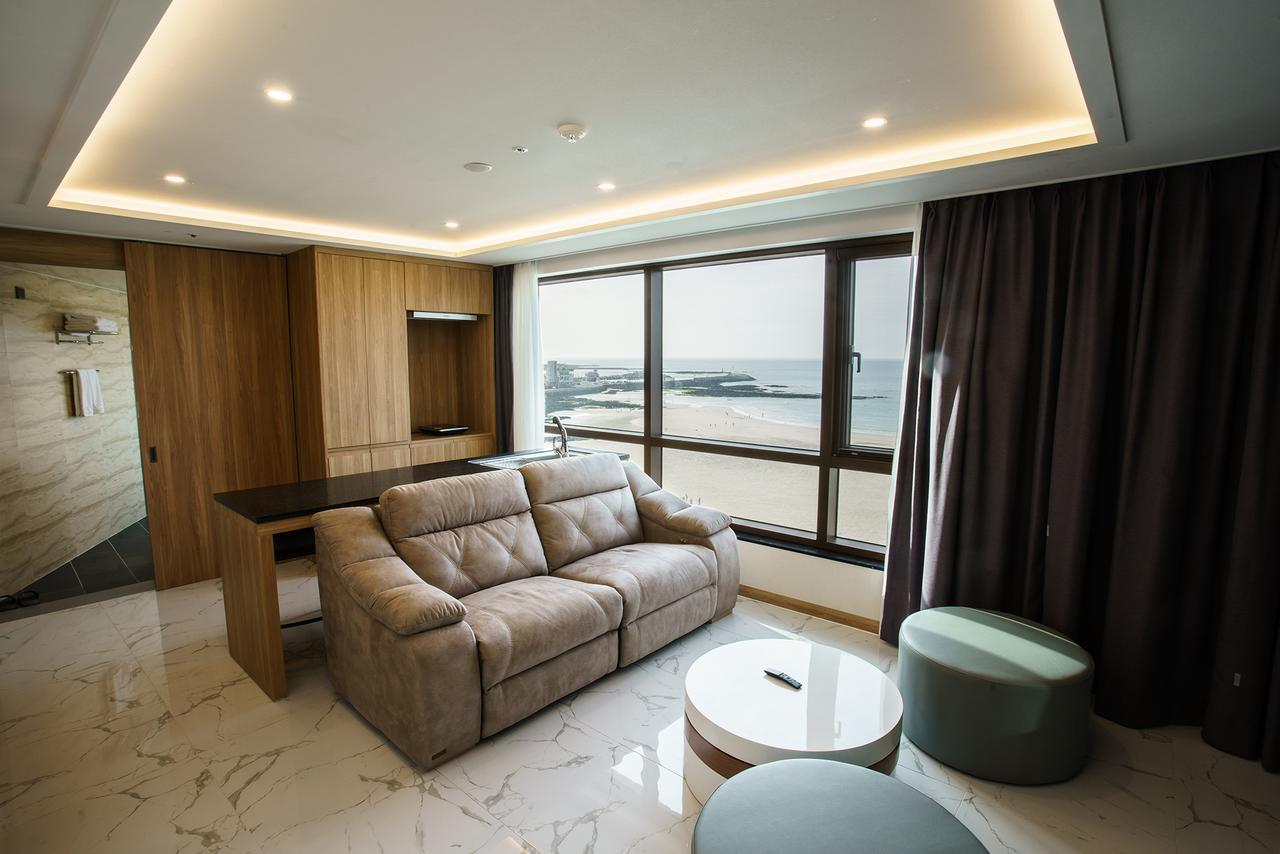 Utop Ubless Hotel Jeju Extérieur photo